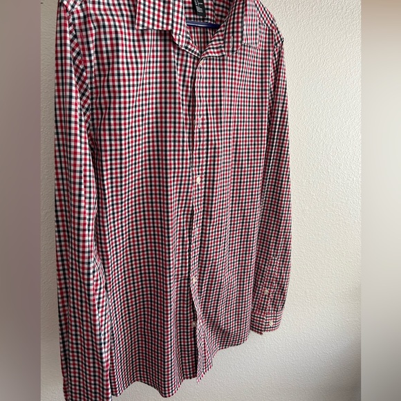 Men’s button down - Picture 2 of 3